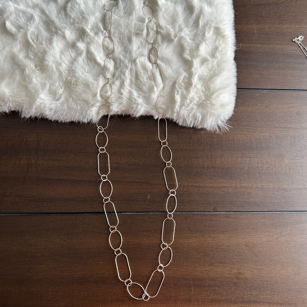 Silpada Silver Oval Link Necklace